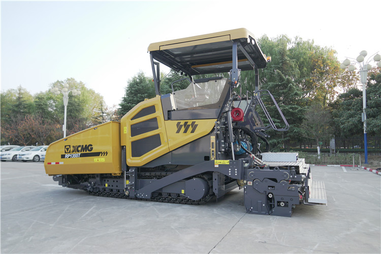 XCMG Official 13m road paver RP1355T China new asphalt pavers machine for road price